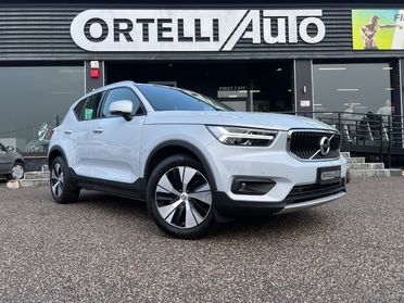 VOLVO XC40 D3 AWD Geartronic Momentum Pro IVA DEDUCIBILE