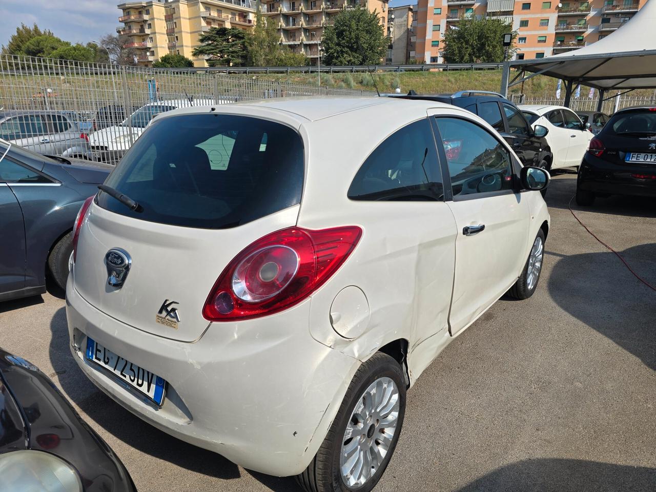 Ford Ka Ka+ 1.2 8V 69CV Titanium