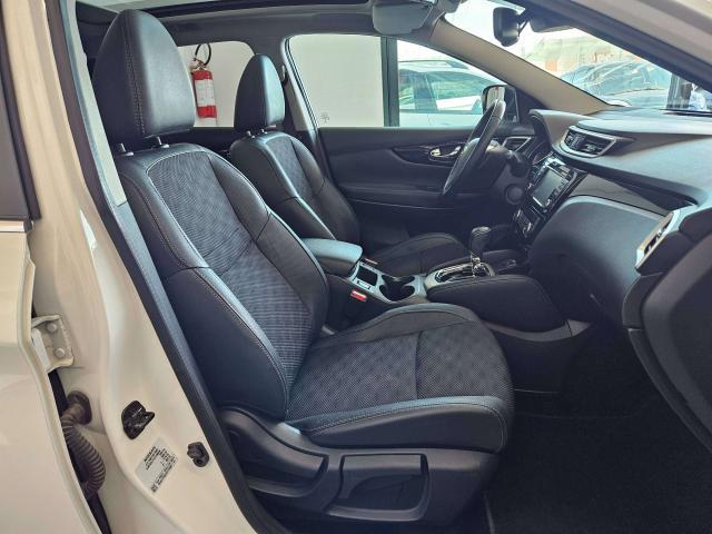 Nissan Qashqai 1.6 dci 130cv AUT. TETTO PANPANORAMICO