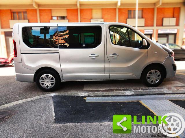 OPEL Vivaro 1.6 CDTI 120CV BI TURBO -IVA ESPOSTA- 9 POSTI-