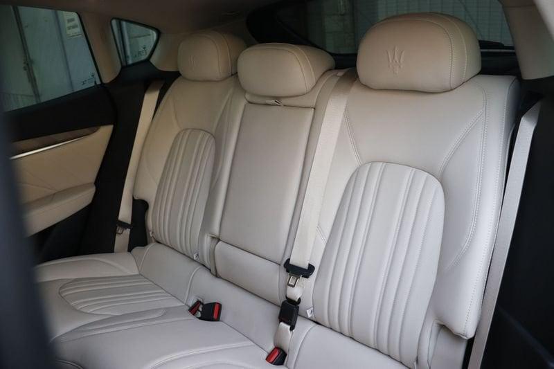 Maserati Levante V6 Diesel 275 CV AWD Granlusso Q4 Unicoproprietario