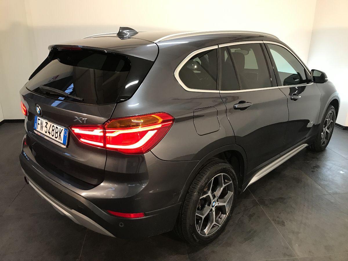 BMW X1 sDrive18i xLine