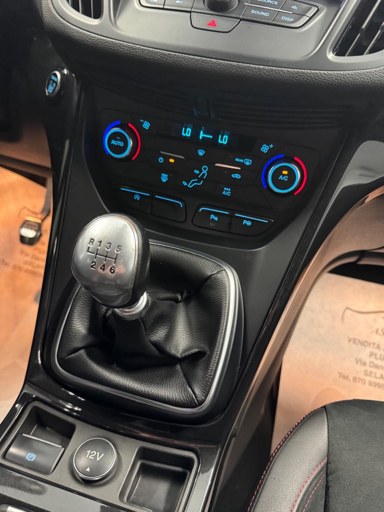 Ford Kuga 1.5 TDCI 120 CV S&S 2WD ST-Line