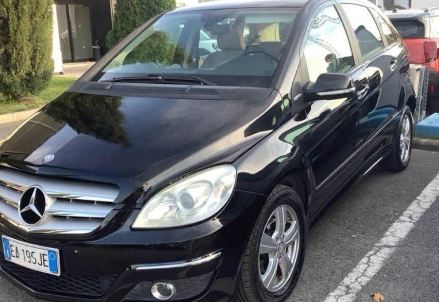 Mercedes-benz B 180 NGT BlueEFFICIENCY Premium