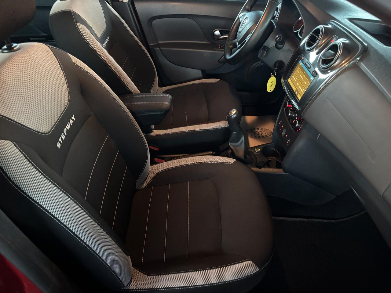Dacia Sandero Stepway 1.0 TCe 100 CV ECO-G Comfort
