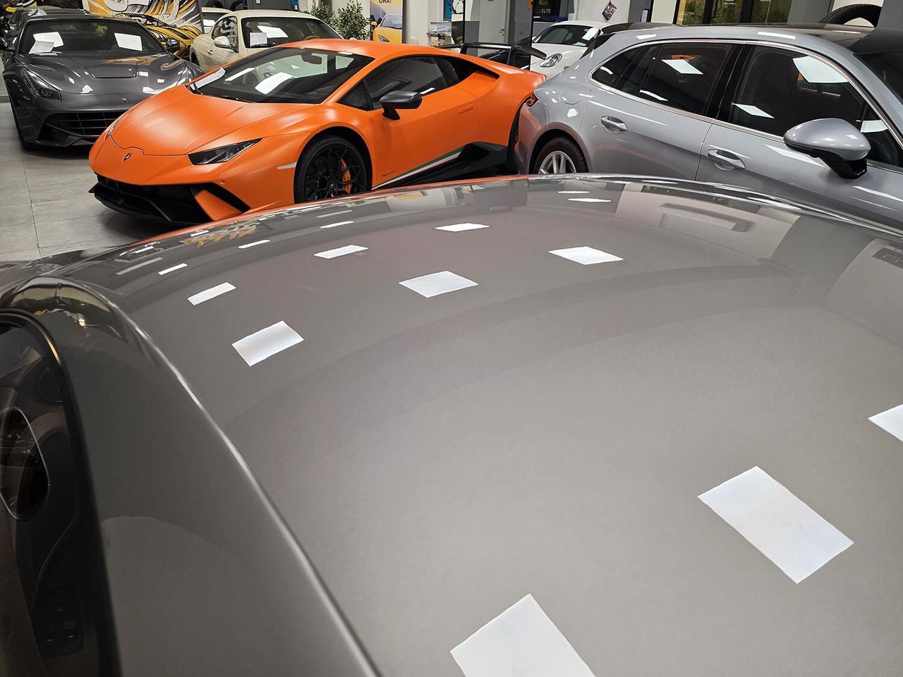 Mclaren 570S Coupe V8 3.8 570CV LUXURY PACK _ SERVICE BOOK COMPLETO MCLAREN UFFICIALE _ CERCHI 19" MSO (€8000) _ LIFT