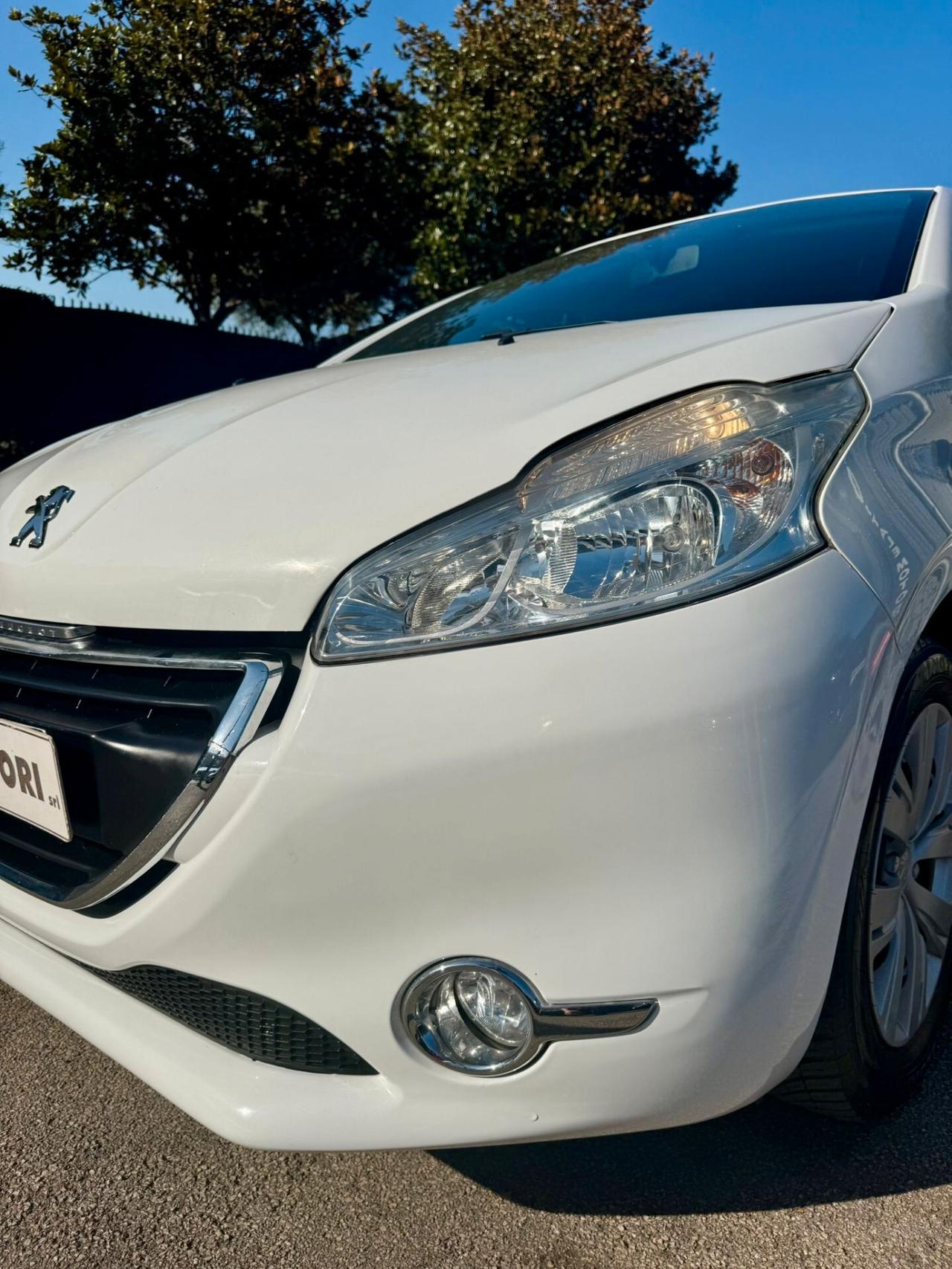 Peugeot 208 1.2 VTi 82 CV 5 porte Allure