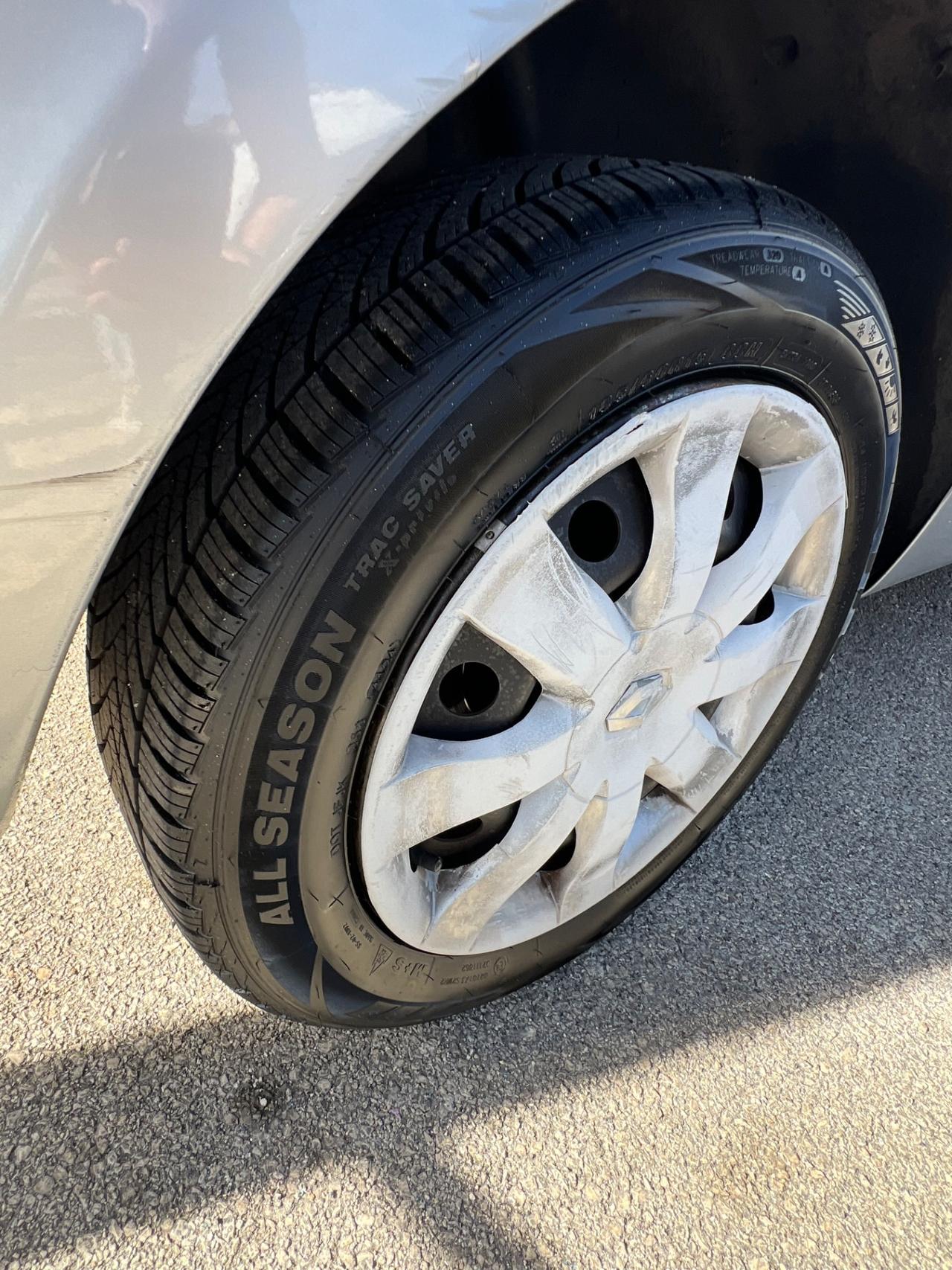 Renault Clio 1.2 16V 5 porte Luxe