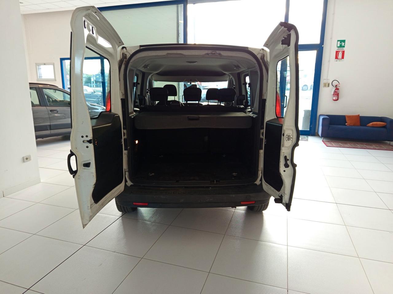 FIAT DOBLO 1.3 MTJ 95CV 5 POSTI 9900eiro+iva