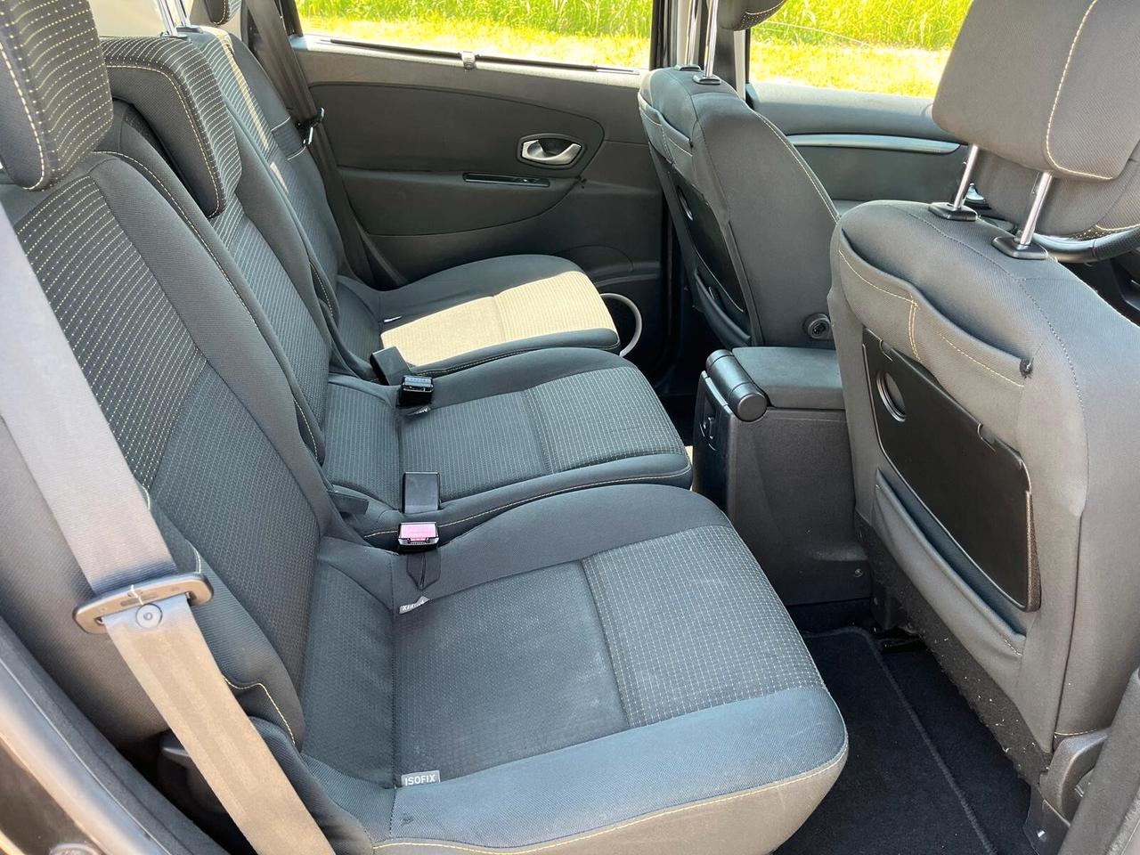Renault Scenic Scénic 1.9 dCi 130CV Dynamique
