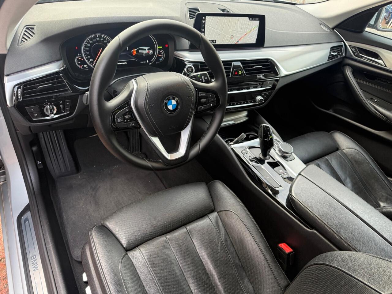 BMW 530d TOURING AUTOMATICO *CRONOLOGIA TAGLIANDI