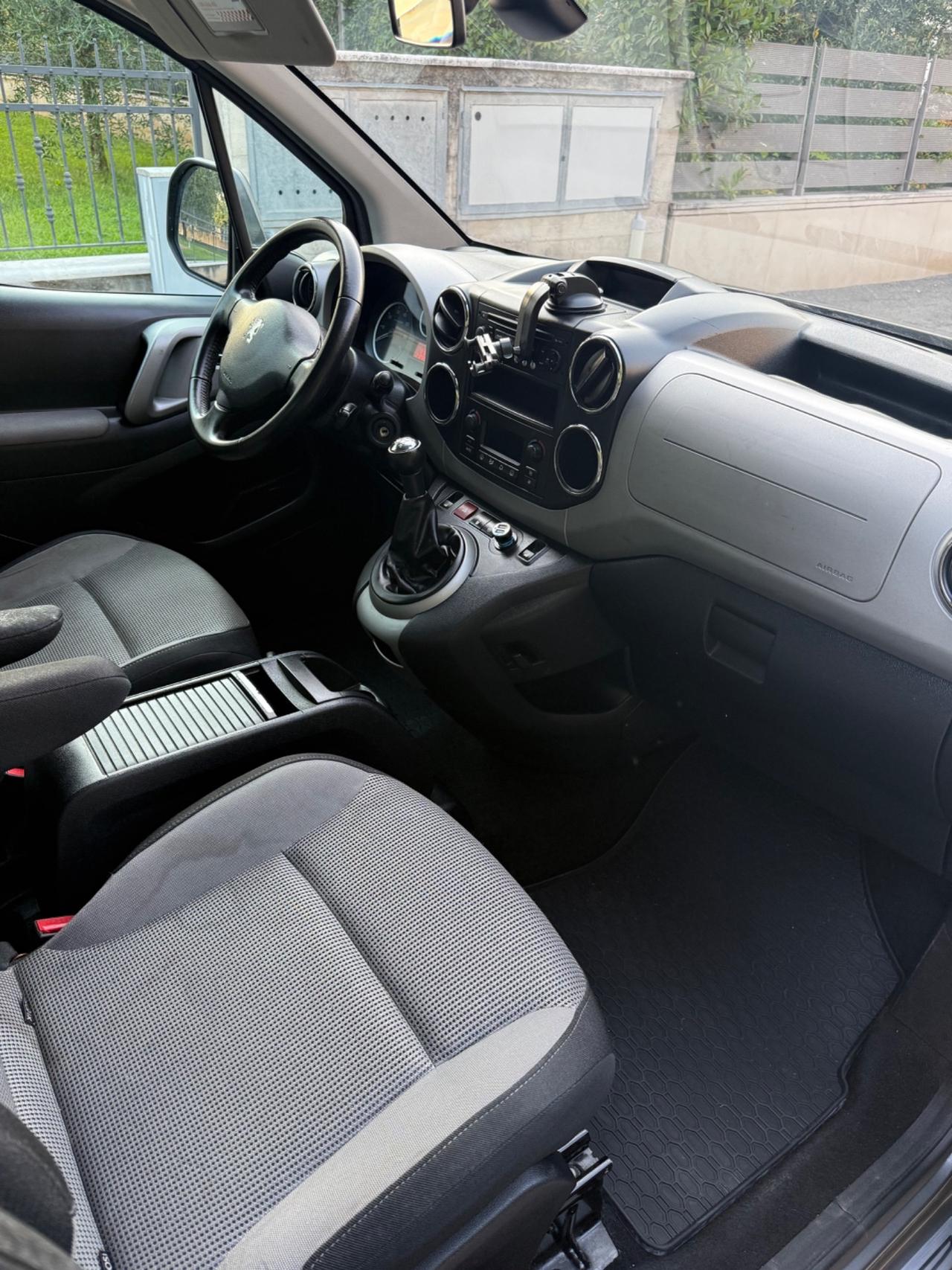 Peugeot Partner Tepee 1.6 HDi 110CV Outdoor