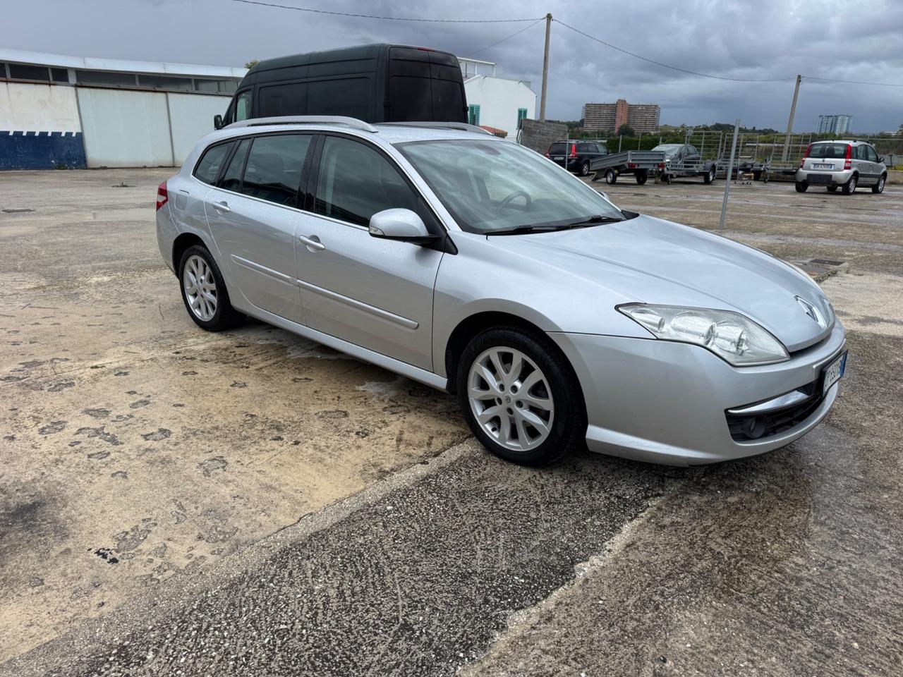 Renault Laguna 2.0 dCi 150CV SporTour Initiale