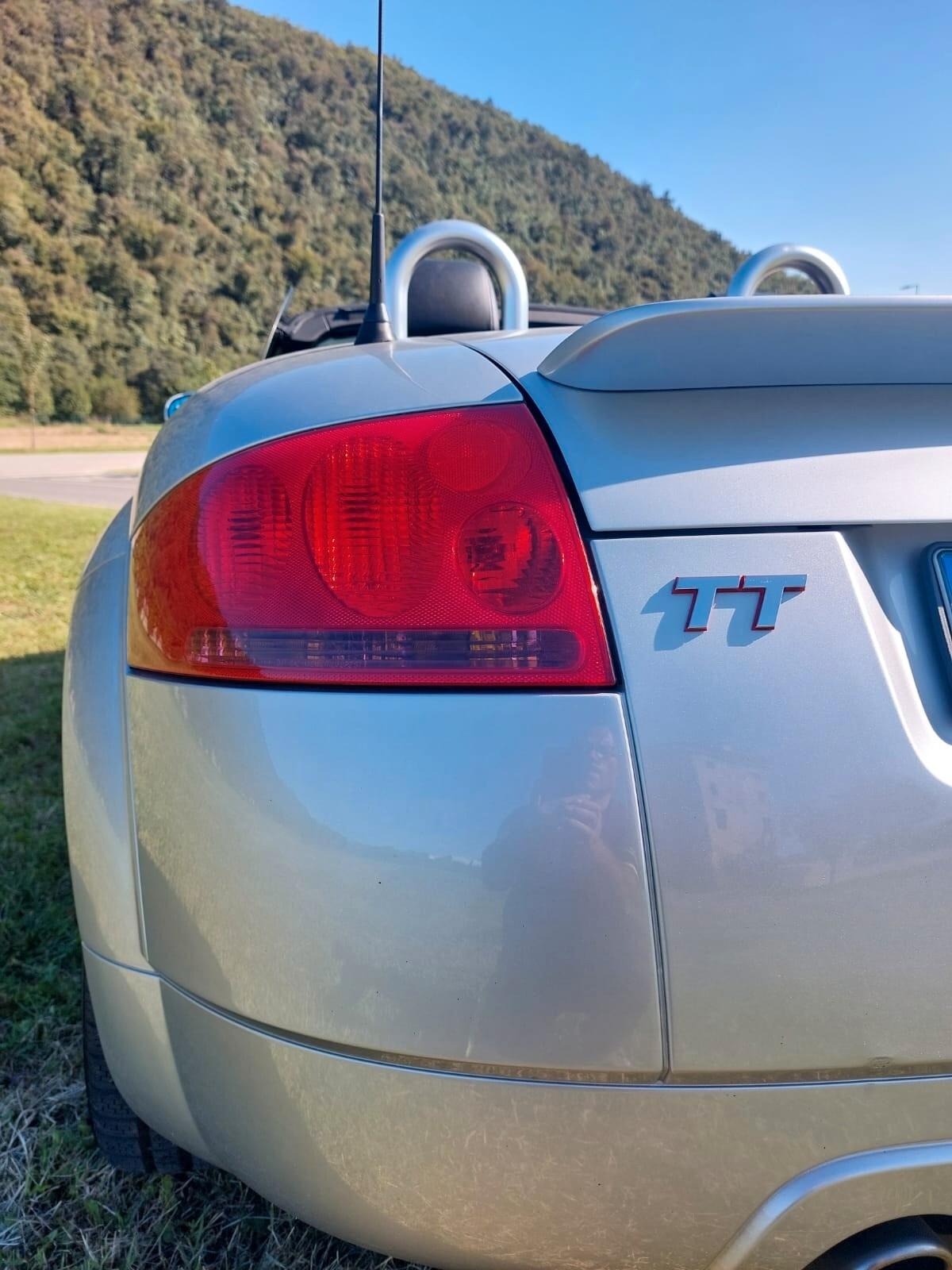 Audi TT Roadster 1.8 T 20V 225 CV cat quattro