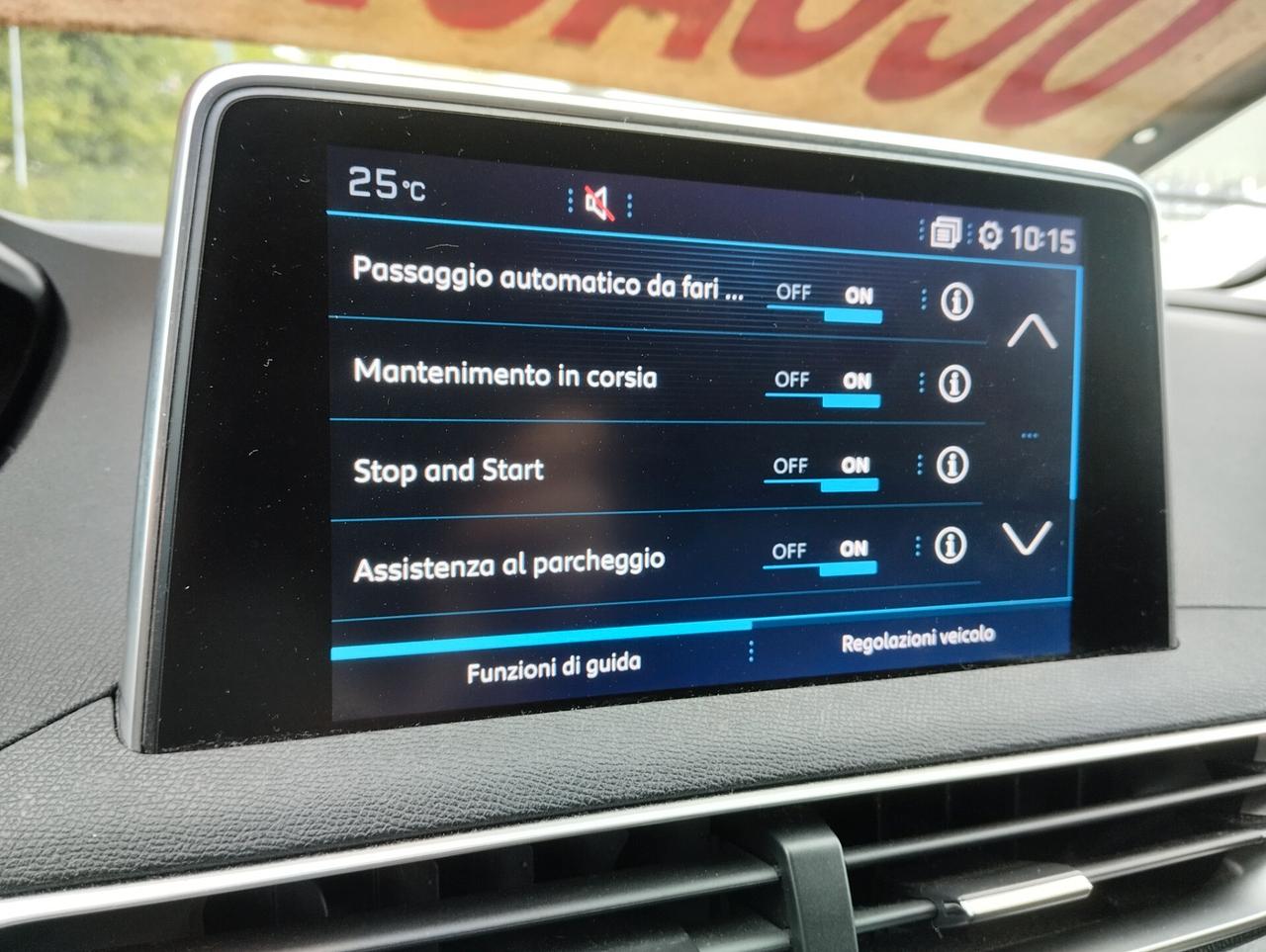 Peugeot 3008 BlueHDi 130 S&S EAT8 Allure