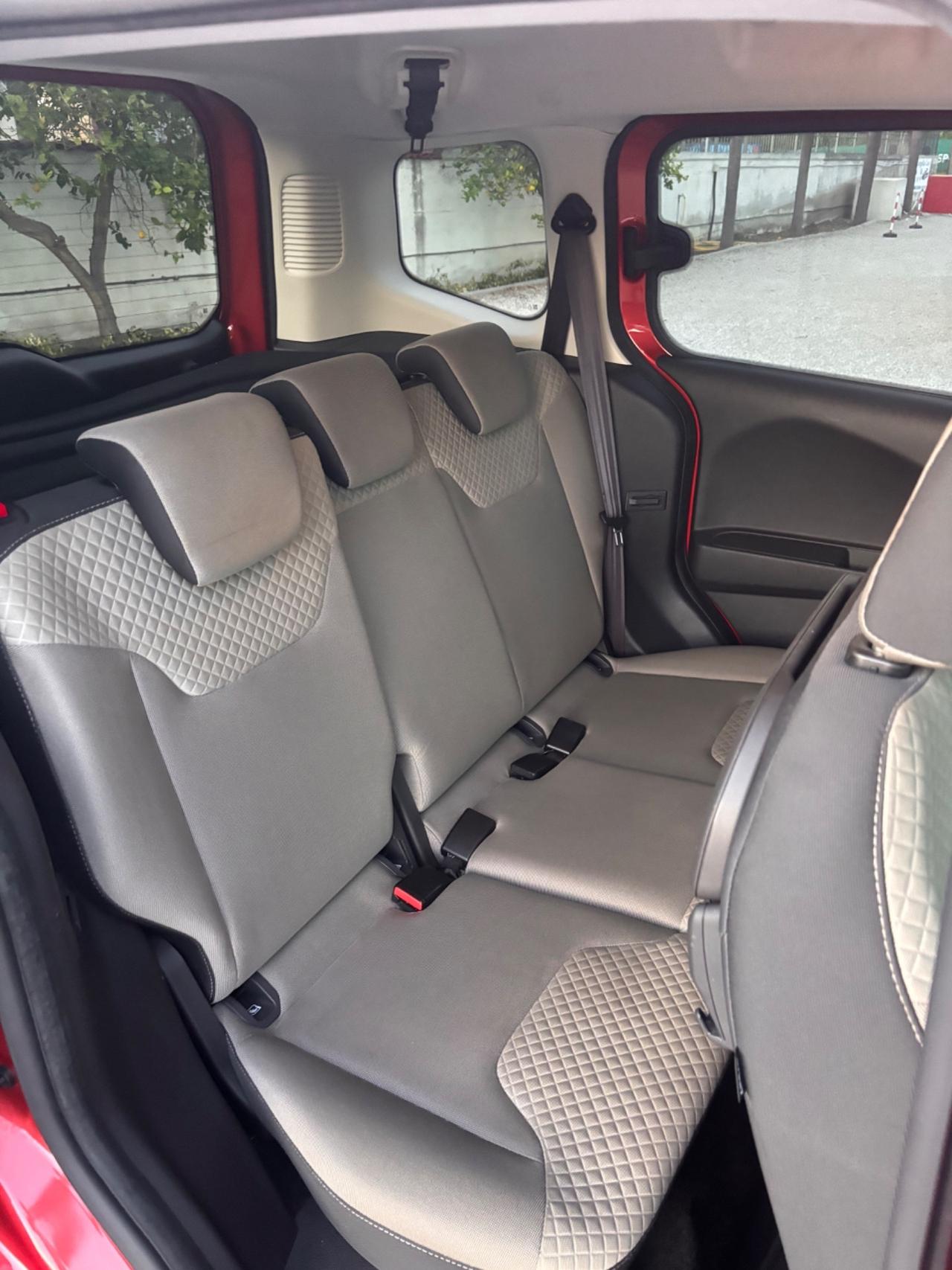 Ford Tourneo Courier Tourneo Courier 1.0 EcoBoost 100 CV Titanium