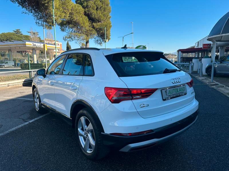 Audi Q3 35 1.5 tfsi Business Advanced