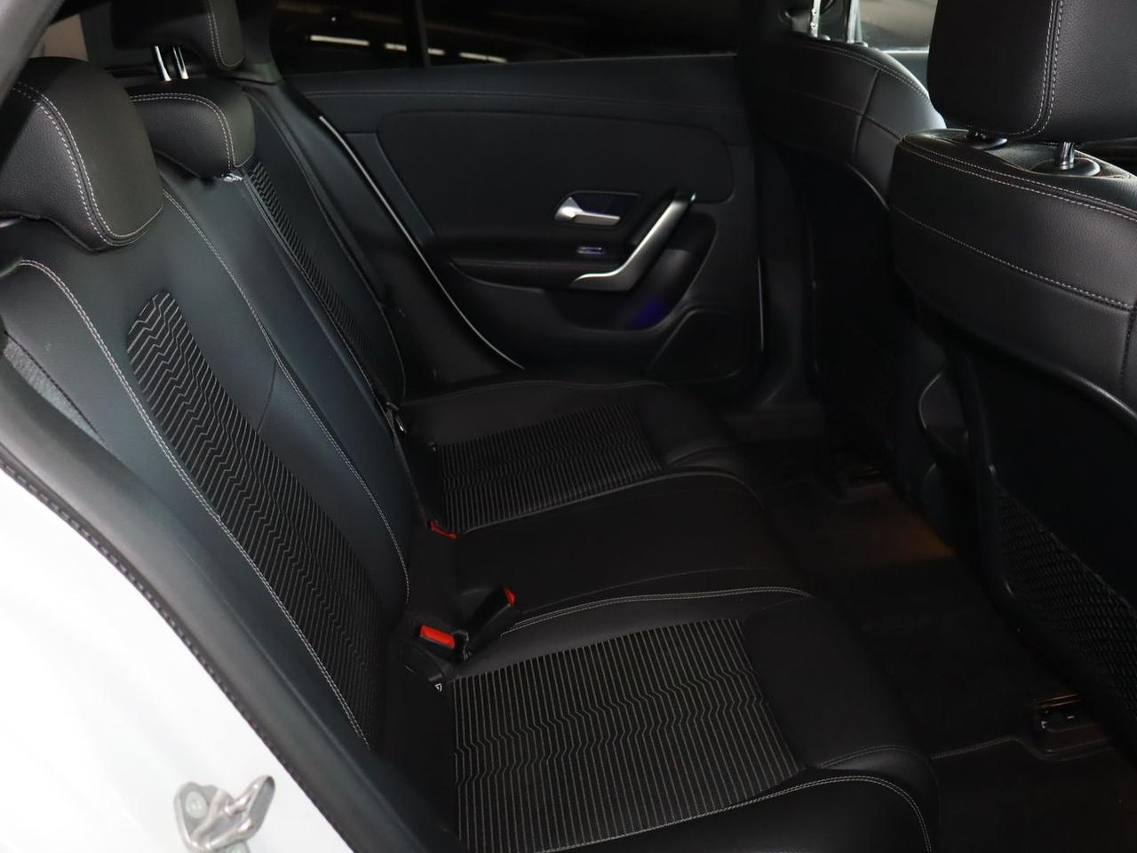 Mercedes-Benz CLA 200 Business Line CLA 200 #50596