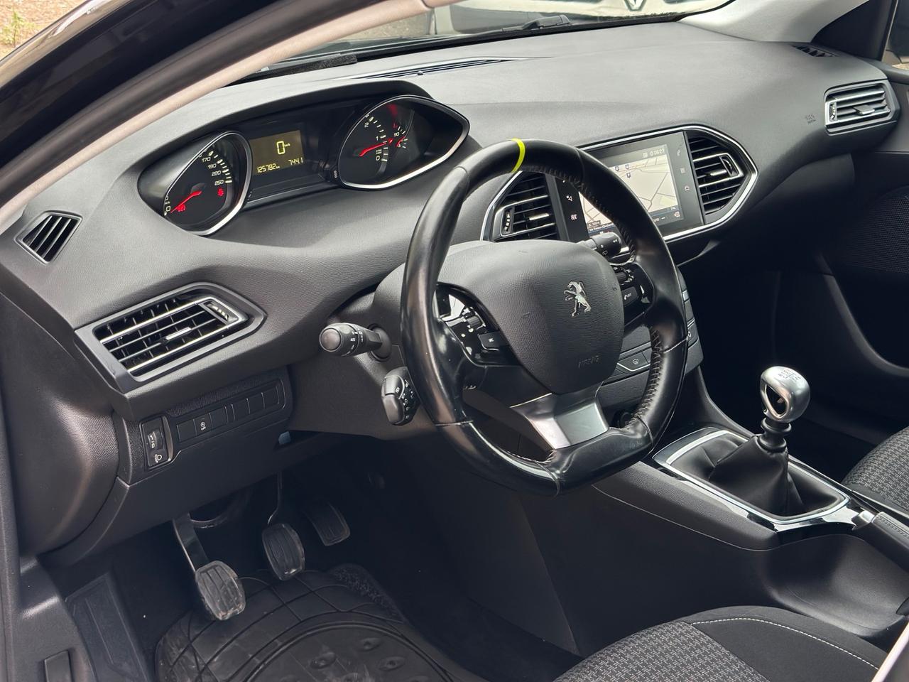 Peugeot 308 1.5 BlueHDi 130cv SW Allure 2018