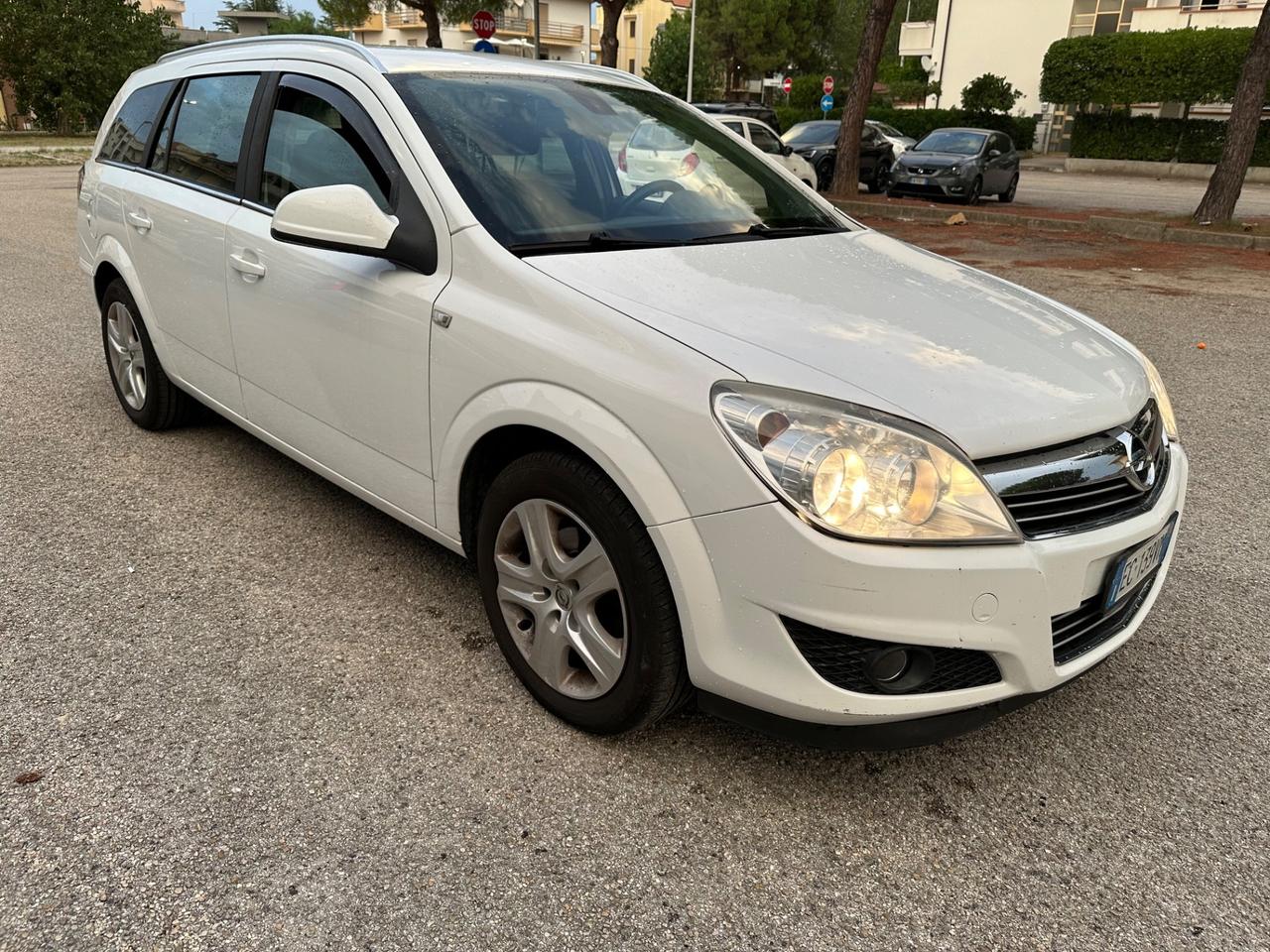 Opel Astra 1.7 CDTI 110CV ecoFLEX Station Wagon 2010