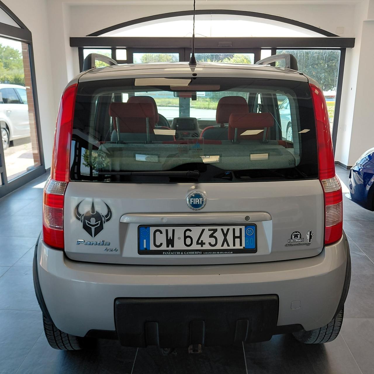 FIAT PANDA ANNO 2005 TRAZIONE 4X4 GANCIO TRAINO KM 182 MILA