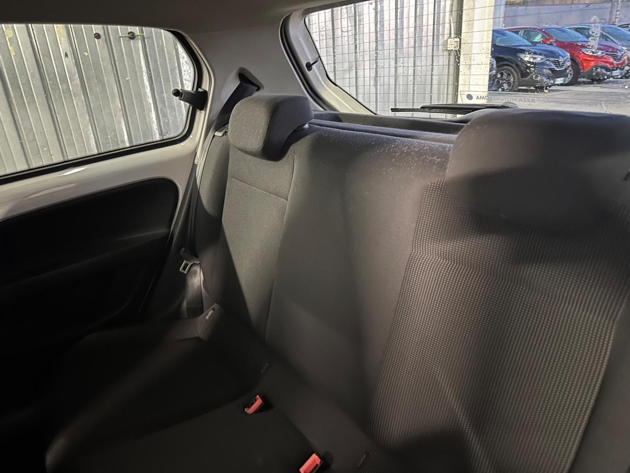 Volkswagen up! 1.0 5p. take KM CERTIFICATI