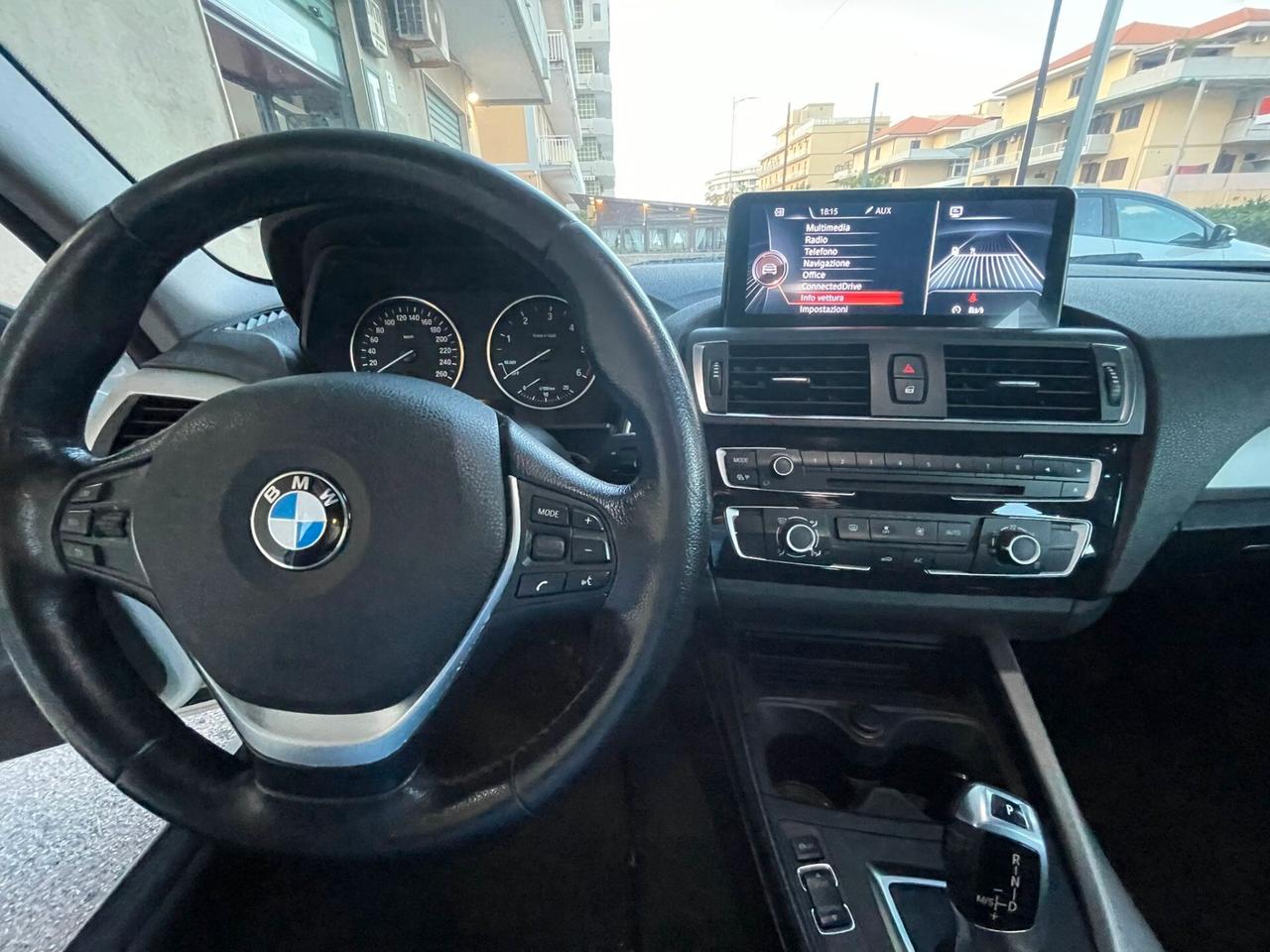 Bmw 118 118d 5p. Advantage