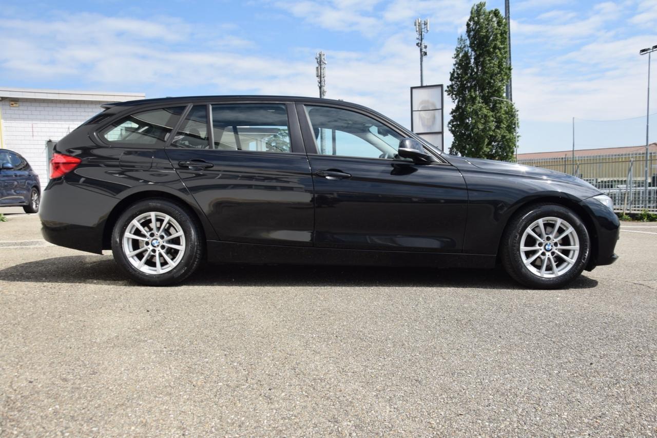 BMW Serie 3 (F30/31) 318d Touring Business A...