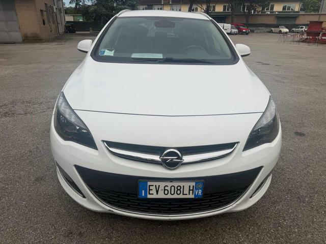 OPEL Astra 1.7 CDTI 110CV S&Tourer Cosmo senza lavoro da fare