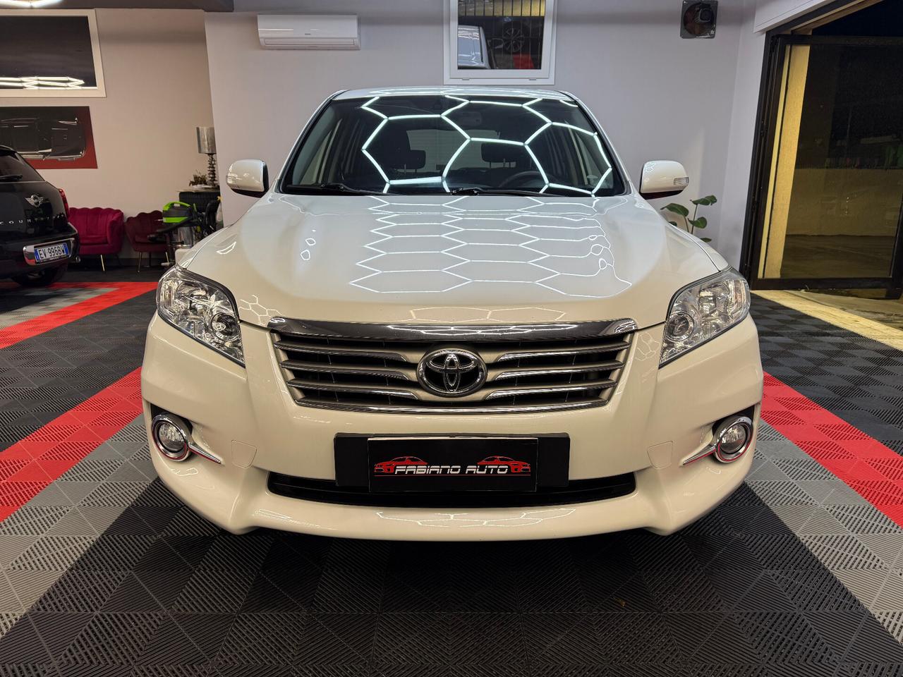 Toyota RAV 4 Crossport 2.2 D-4D - FABIANOAUTO