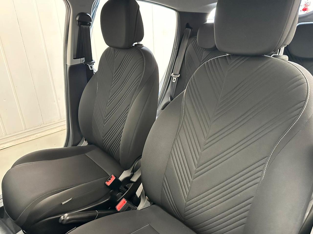 Lancia Ypsilon 1.0 FireFly 5 porte S&S Hybrid Gold
