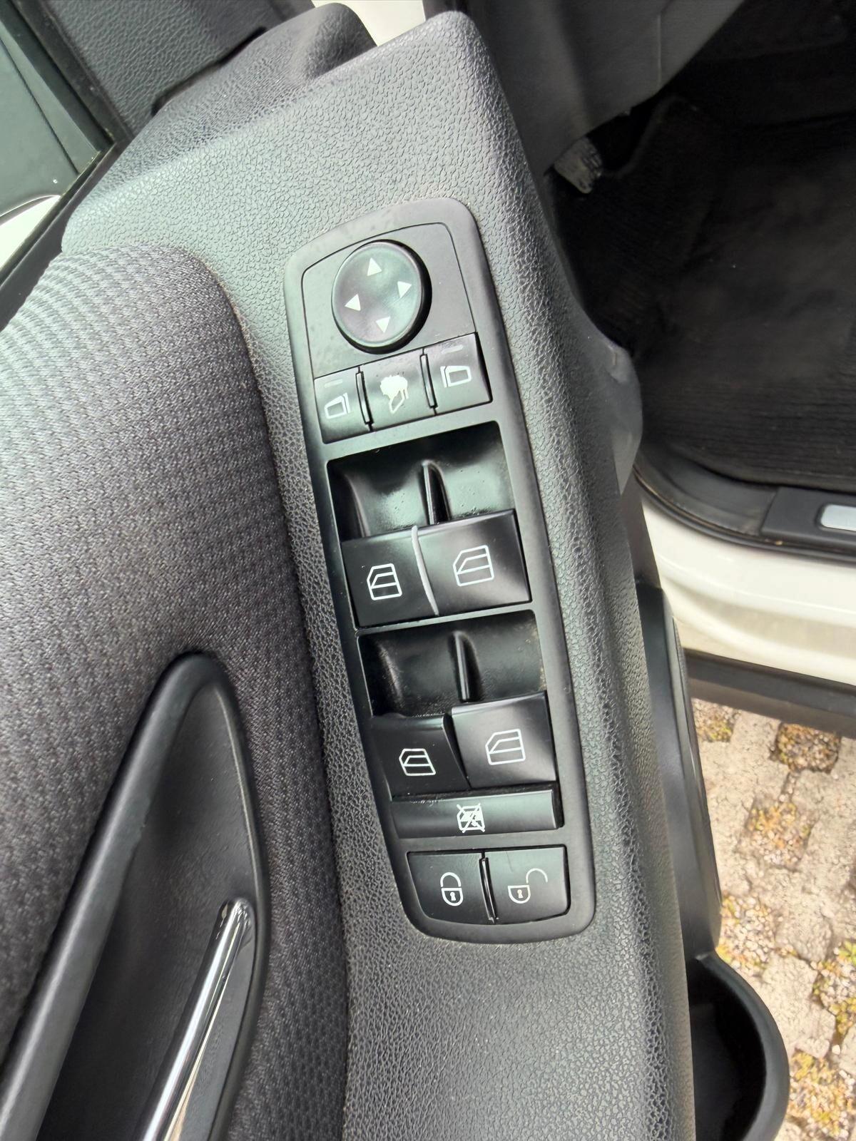 Mercedes-benz A 160 BlueEFFICIENCY-2010