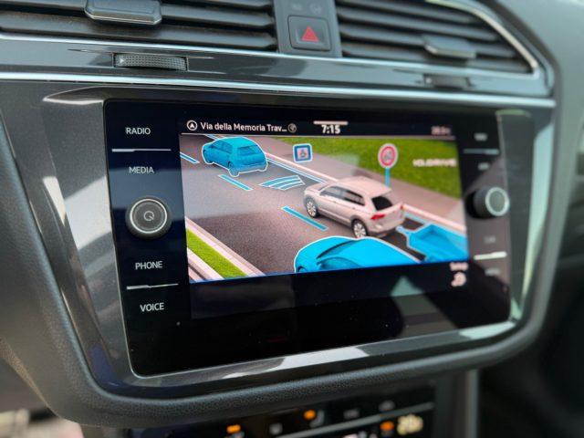VOLKSWAGEN Tiguan 2.0 TDI R-Line TETTO APRIBILE
