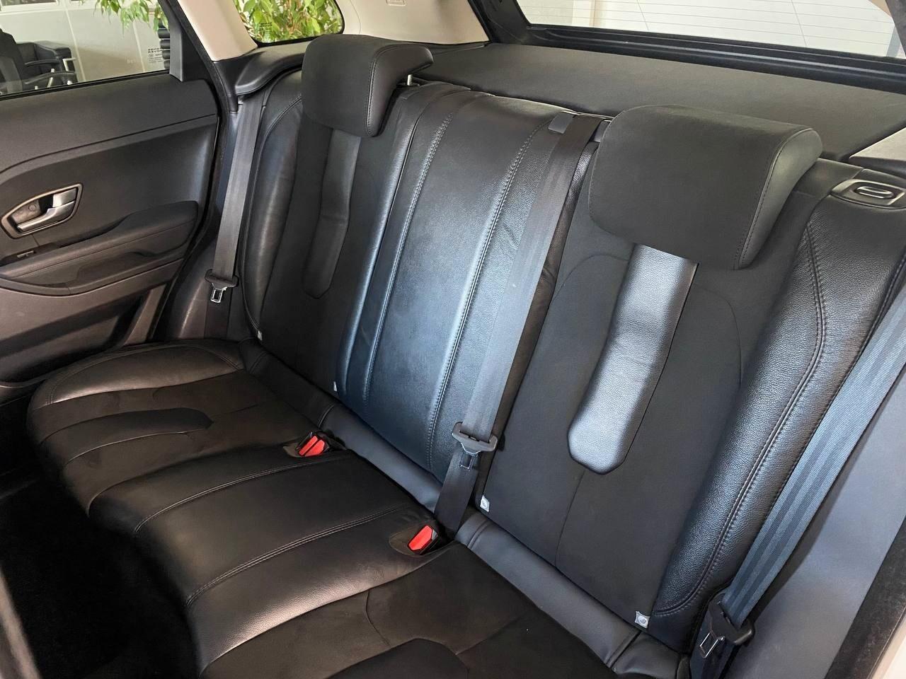 LAND ROVER EVOQUE 4WD 2.2 TD4 AUTOMATIK