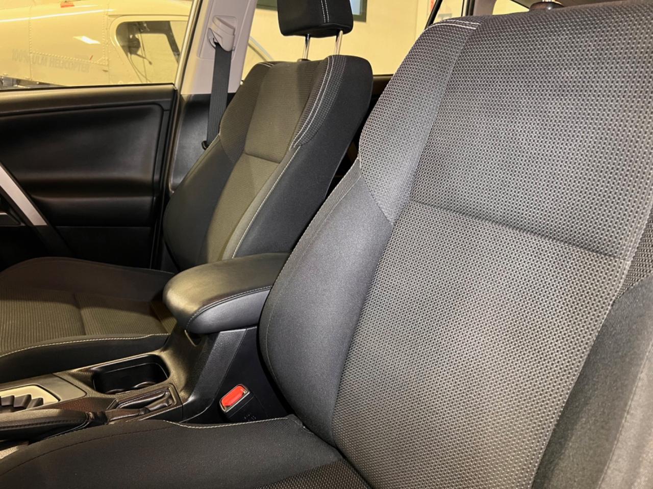 Toyota RAV 4 RAV4 2.5 Hybrid 2WD Business