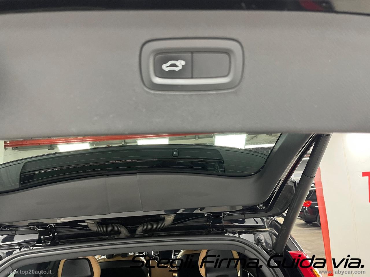 VOLVO XC90 D5 AWD Geartronic Inscription|TOTAL BLACK|PELLE TOTALE
