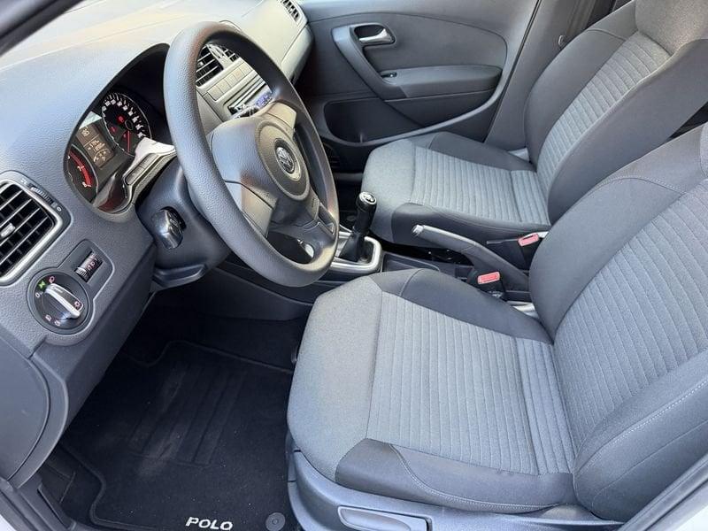 Volkswagen Polo Polo 5p 1.2 Comfortline 70cv IDONEA NEOPATENTATI