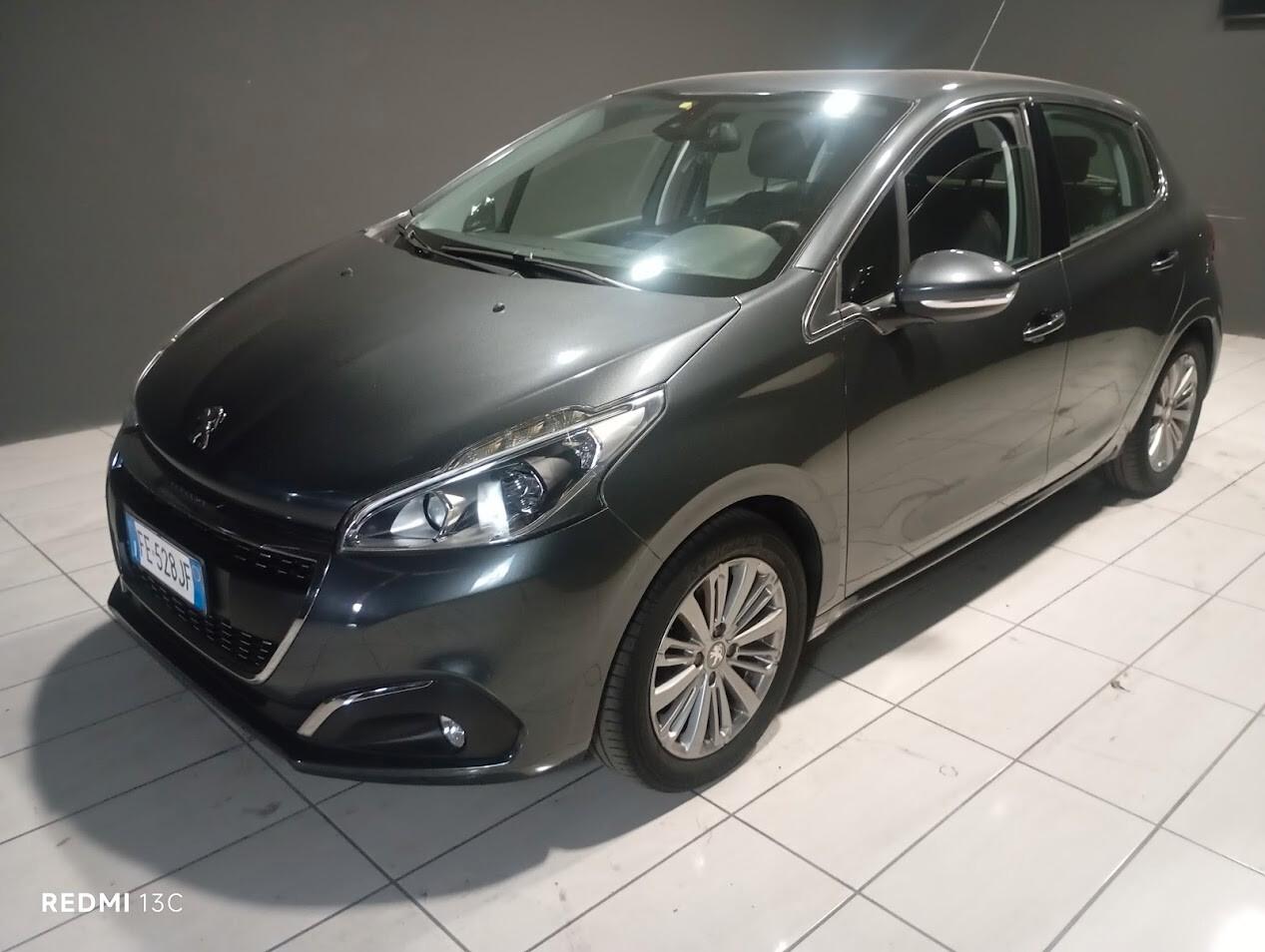 PEUGEOT 208 DEL 2016 1200 BENZINA 30.000 KM