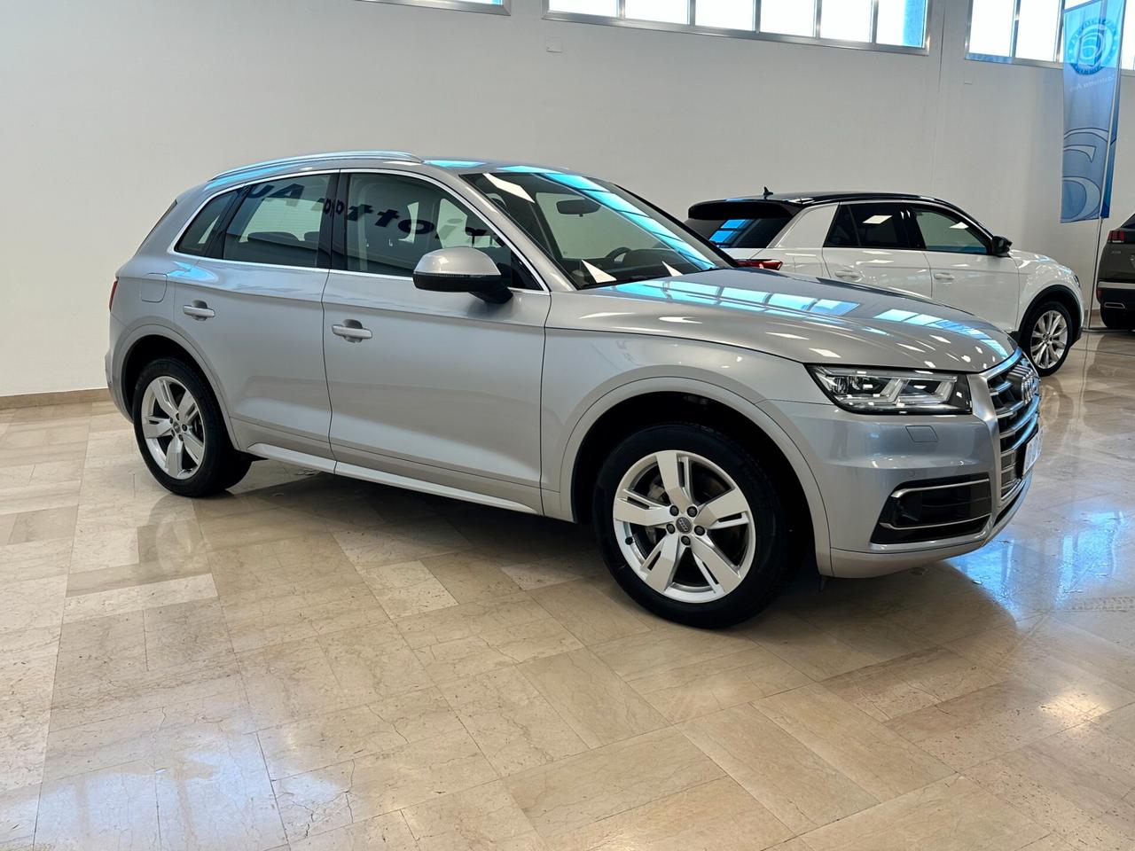 Audi Q5 2.0 TDI 190 CV quattro S tronic Sport