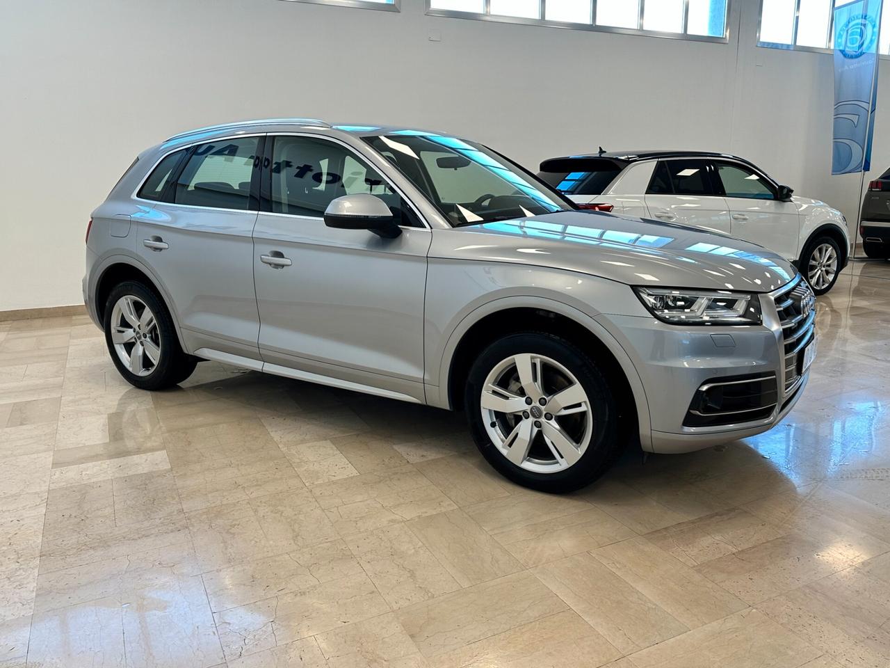 Audi Q5 40 2.0 tdi Sport quattro 190cv S-tronic