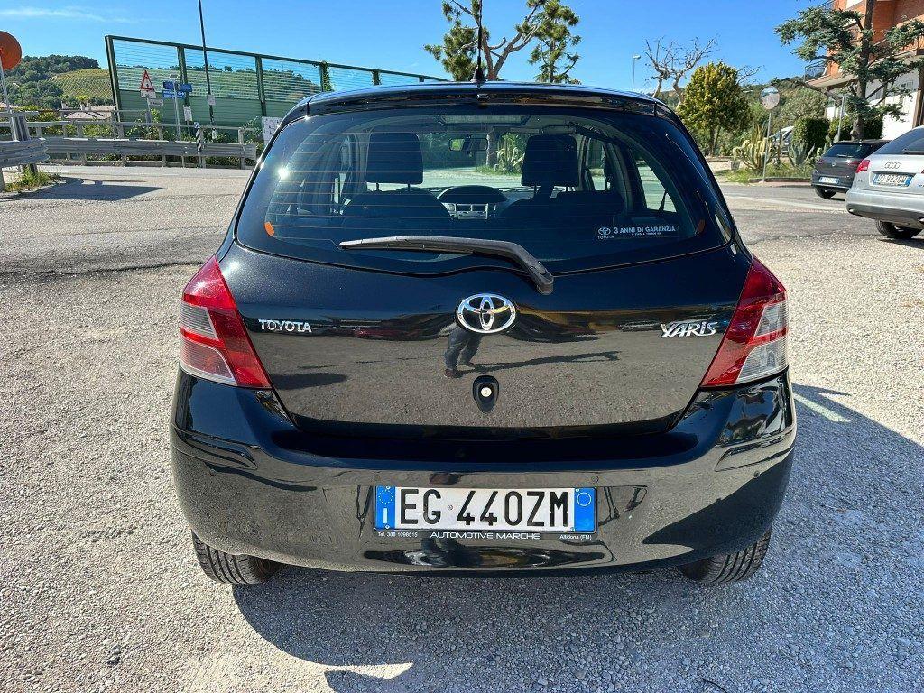 TOYOTA Yaris 1.4 D-4D DPF 5 porte