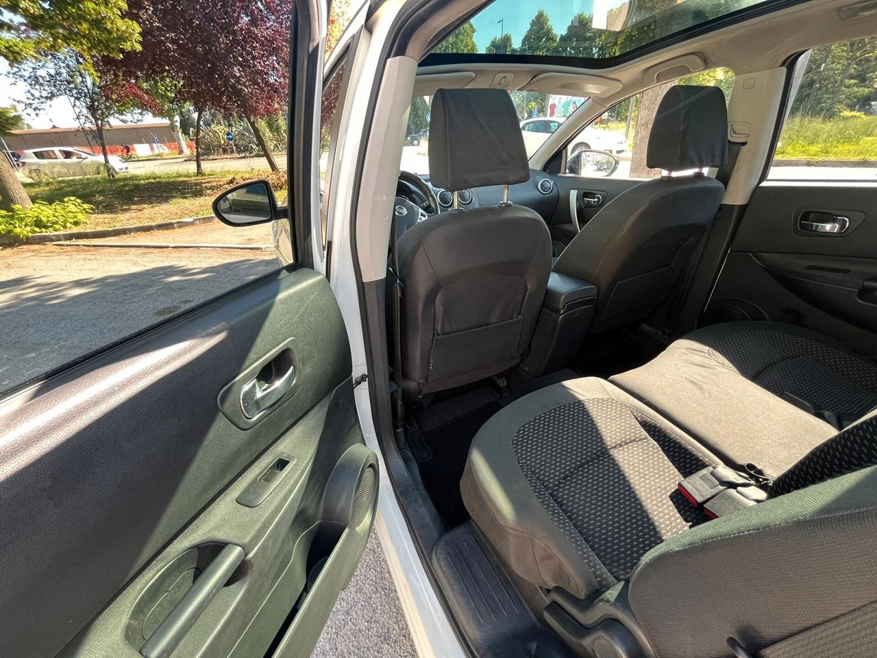 Nissan Qashqai Qashqai+2 2.0 dCi DPF Tekna