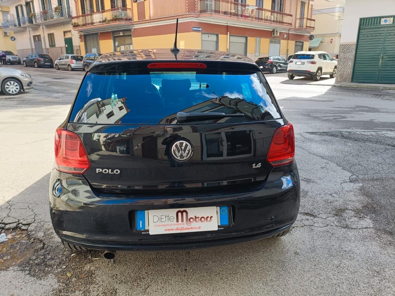 Volkswagen Polo 1.4 DSG 5 porte Highline