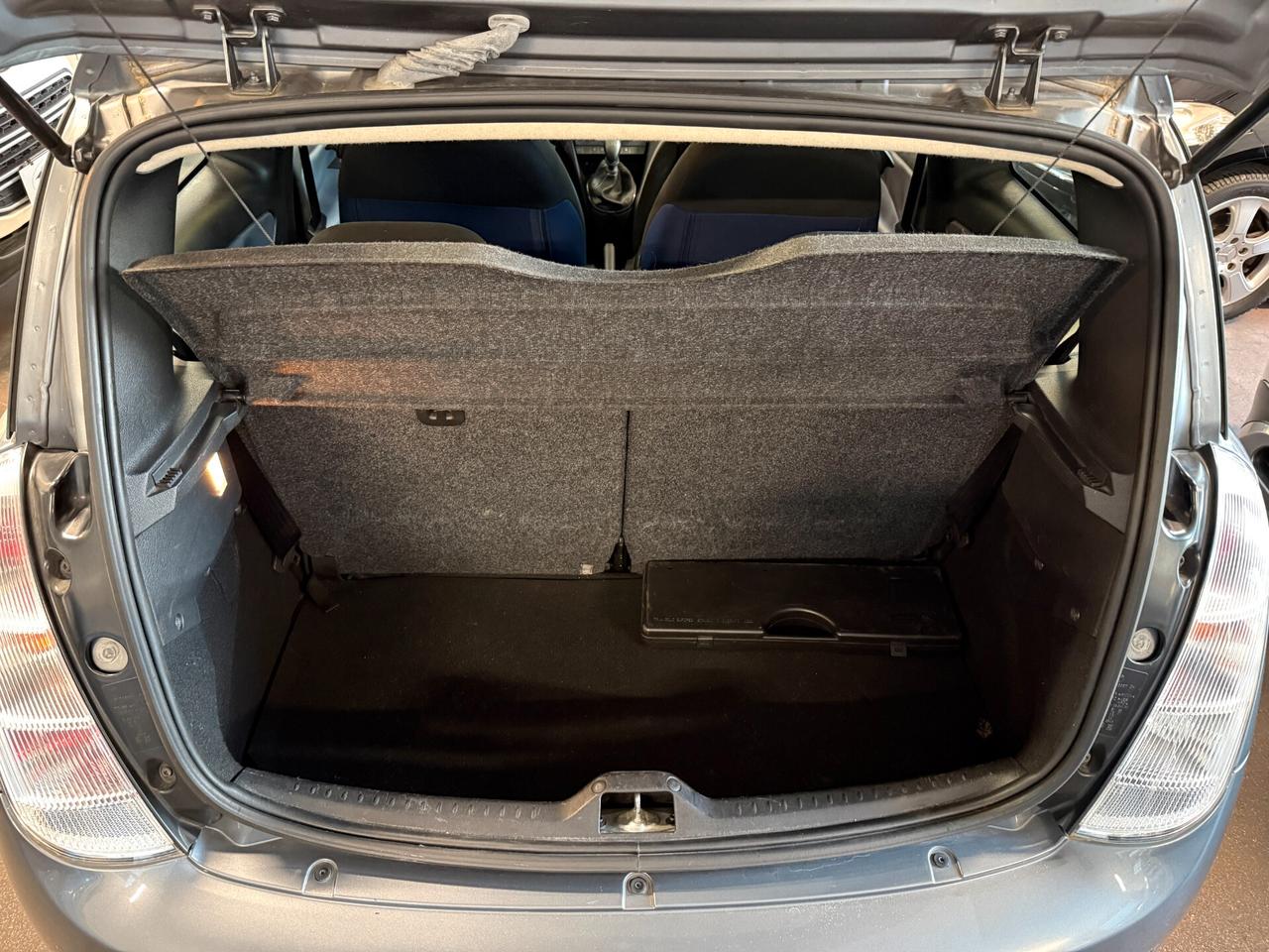 Lancia Ypsilon 1.2 Argento