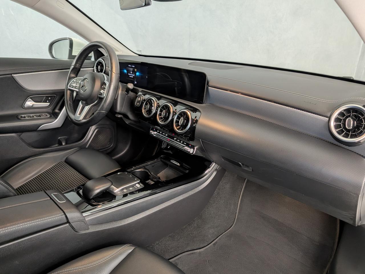 Mercedes-Benz 180d Automatic Sport