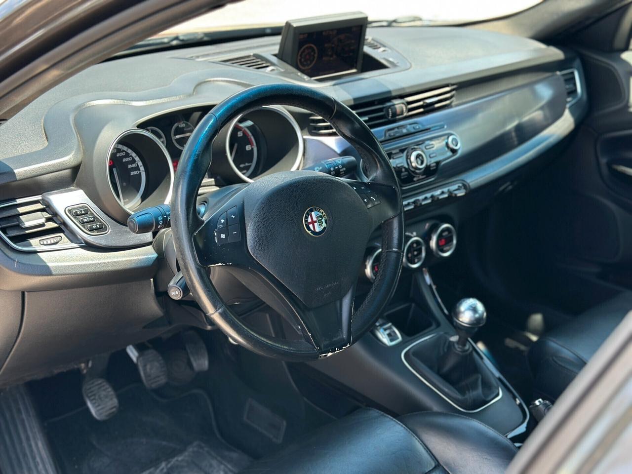 Alfa Romeo Giulietta 2.0 JTDm-2 140 CV Exclusive