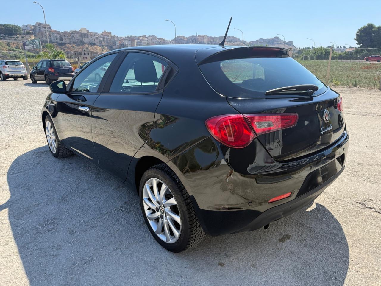 Alfa Romeo Giulietta 1.6 JTDm-2 105 CV Distinctive