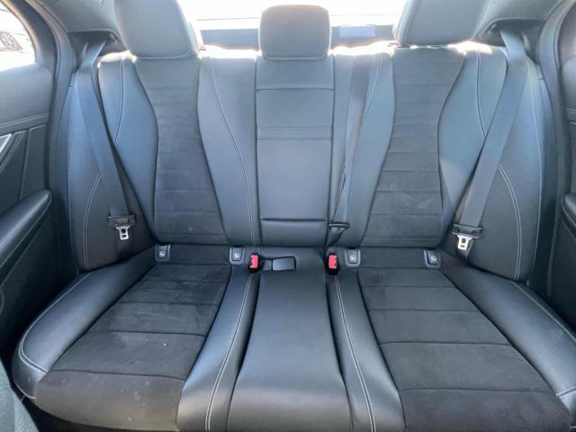 MERCEDES-BENZ E 220 d Auto Premium Plus solo commercianti