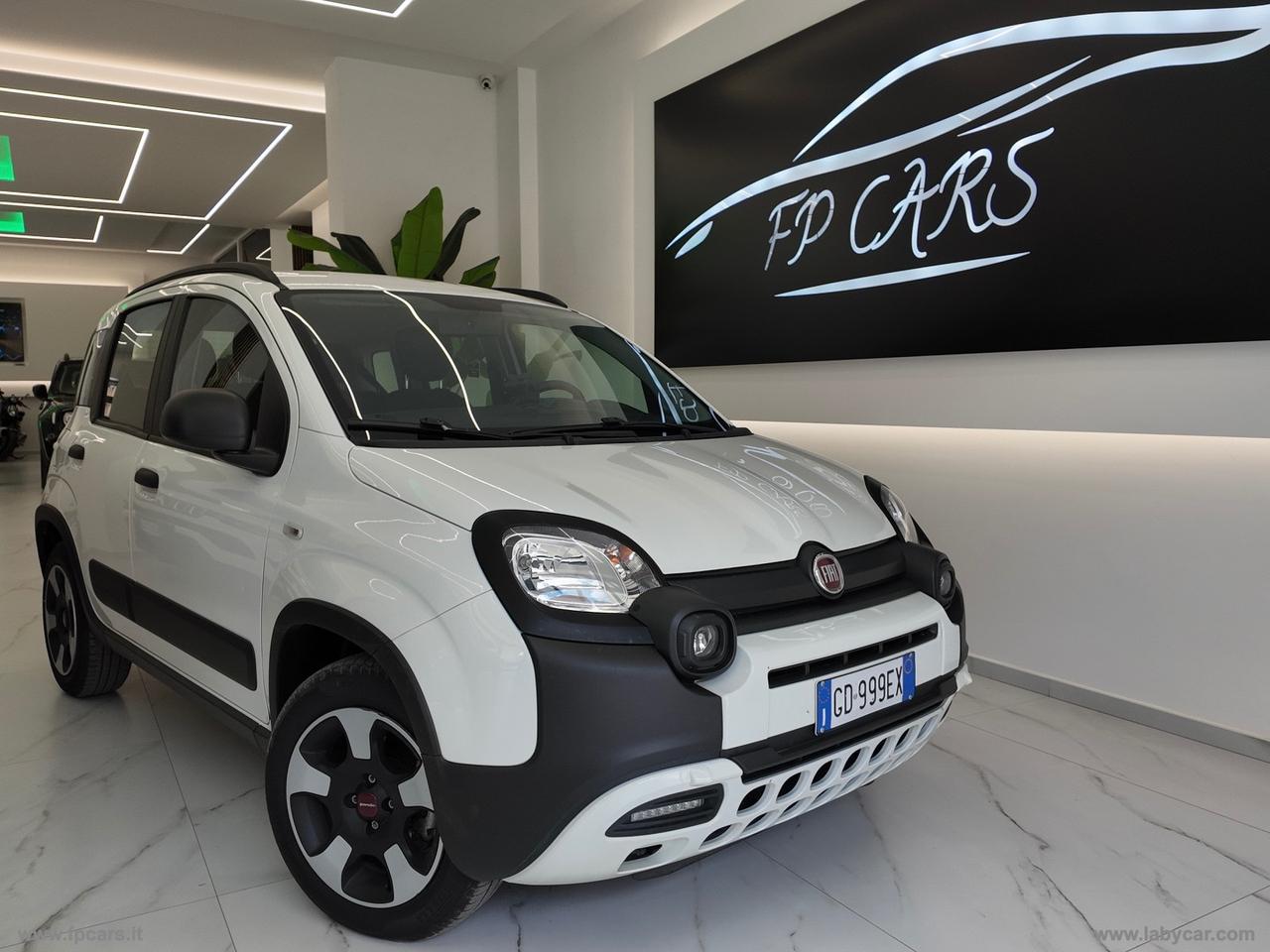 FIAT Panda CITY Cross 1.0 FireFly S&S Hybrid