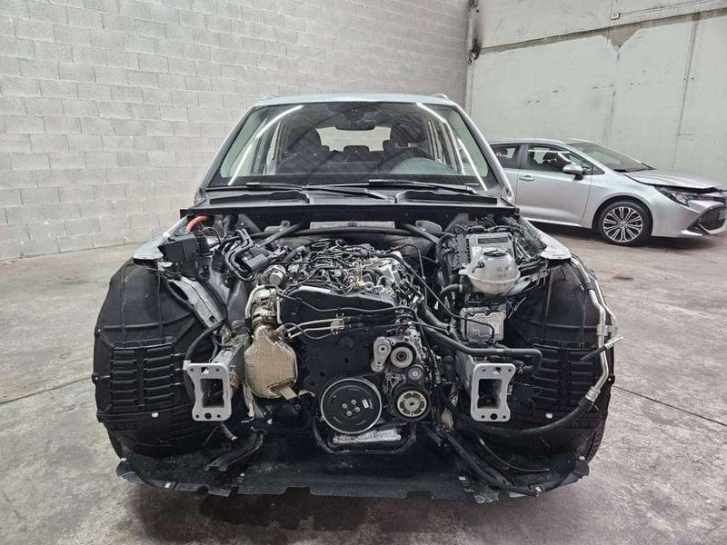 Audi Q5 40 2.0 tdi mhev 12V quattro s-tronic - START - FURTO PARZIALE